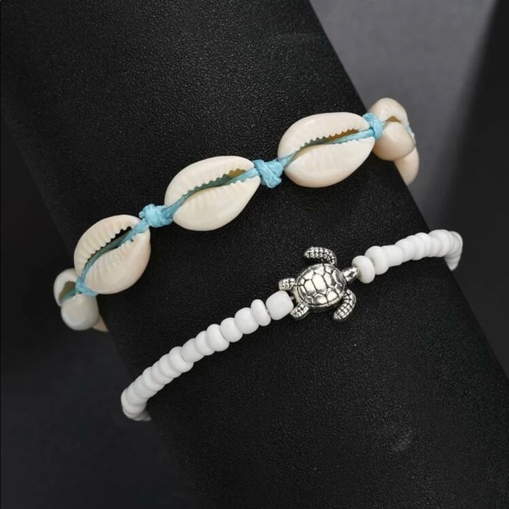 3/$30 Cowrie Shell & Turtle Bead Anklet Set - Picture 4 of 6